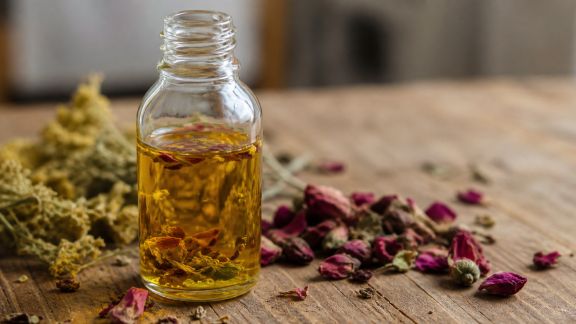 Pourquoi intégrer les macérâts huileux dans sa routine clean ?