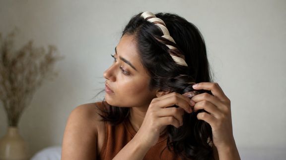 Boucles sans chaleur : essai de trois techniques pour des ondulations naturelles
